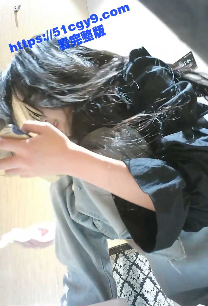 魔手外购厕拍视频- (10)