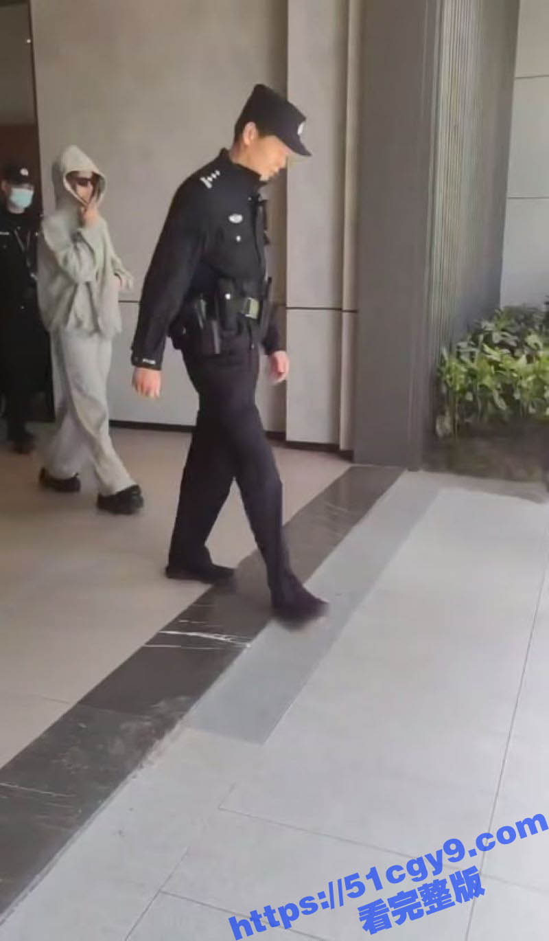 2 (5)