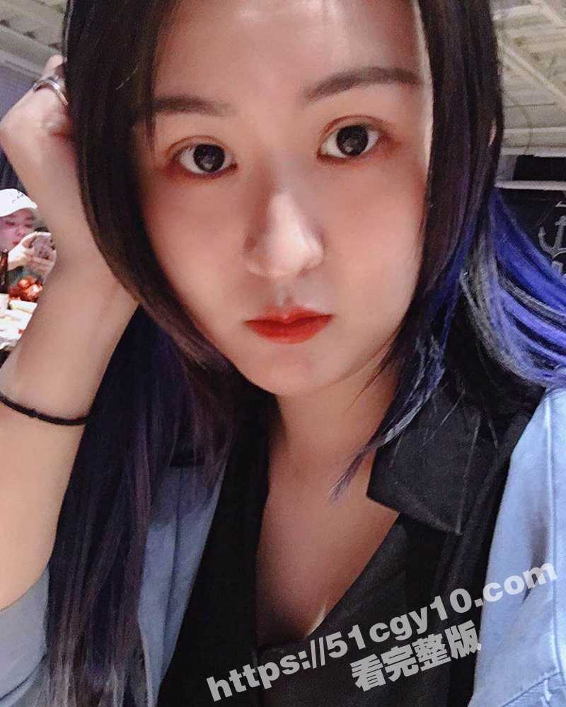 广东骚妇方诗琴裸聊-2