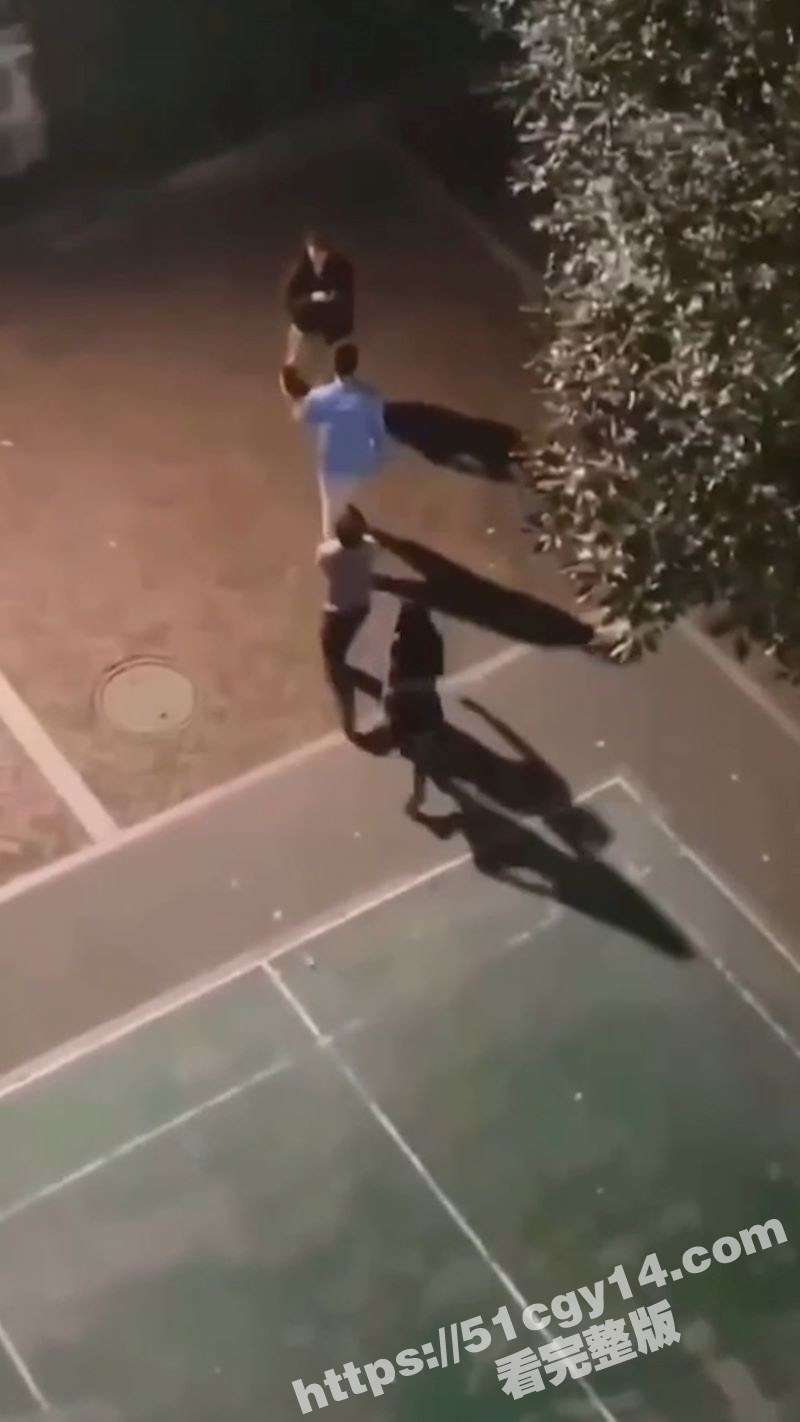 1 (2)