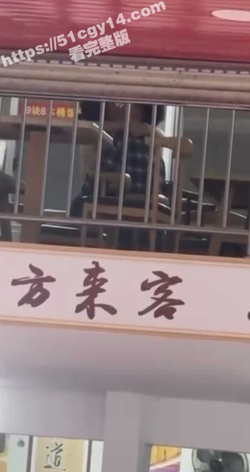 广西八方来客精神小妹小伙性爱-3