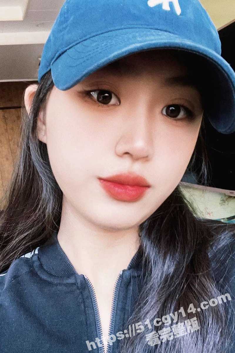 贵州00后巨乳学生妹 张静玲 欠债不还惹怒债主 洗澡自慰视频遭曝光 私密画面全网疯传！