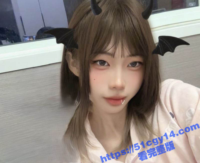 北京反差骚货李薇 (3)