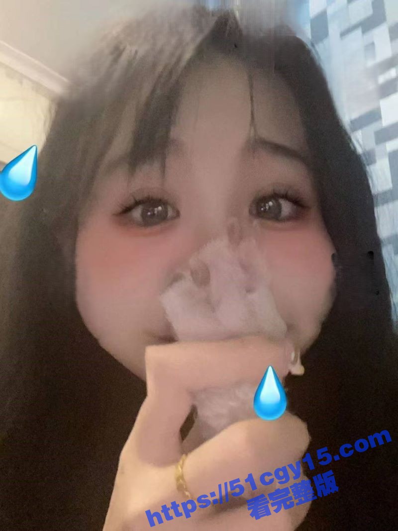 乌鲁木齐体制内骚母狗 多场景户外露出 摸穴自慰彰显放浪本性 深喉口爆视频震撼流出！