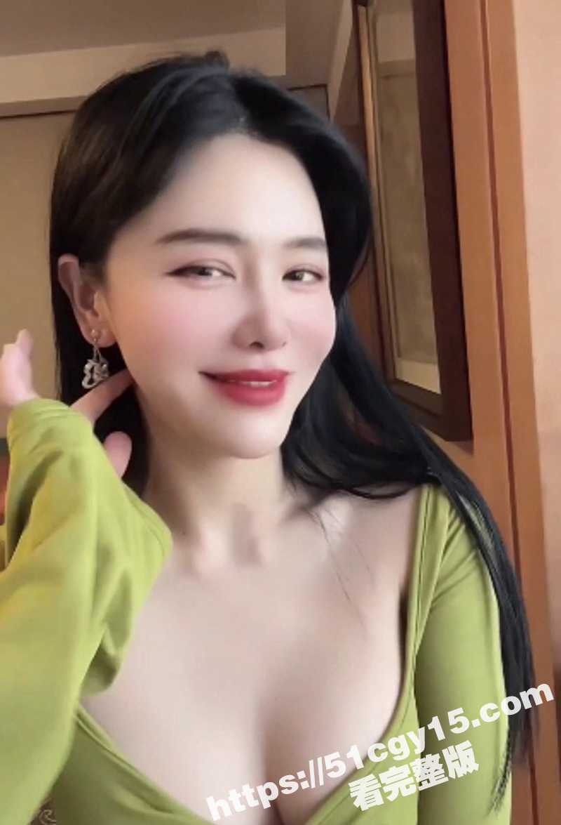 刘钰儿yuer性爱私拍 (2)