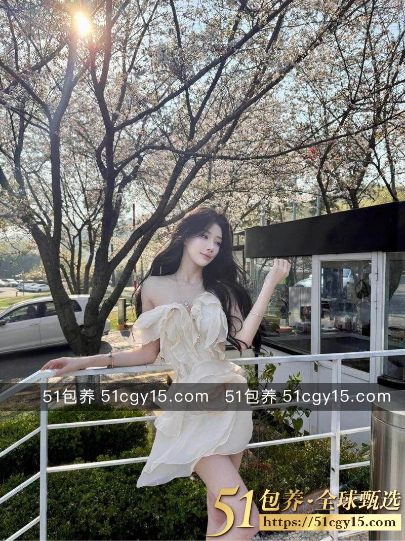 51包养 高端外围 | WWX041104 无锡淘宝模特 天然无整肤若凝脂 质量保真 假一赔十