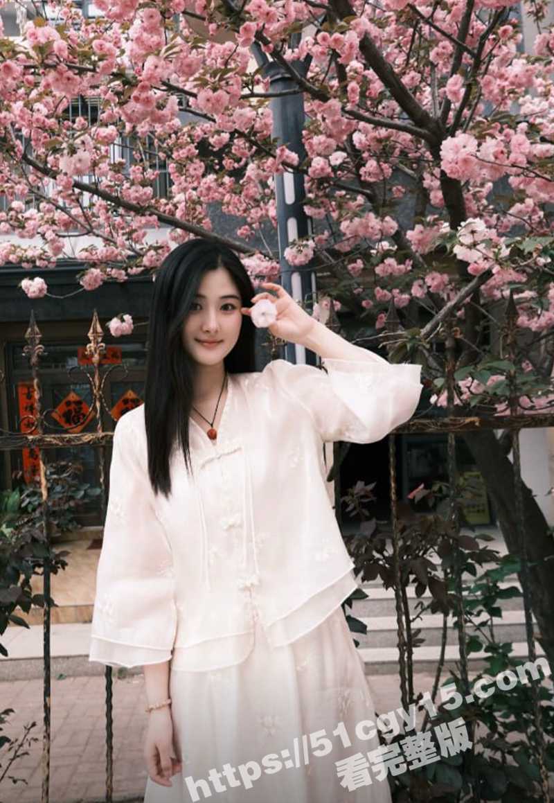 抖音网红欧尼小张很忙大尺度私拍-2