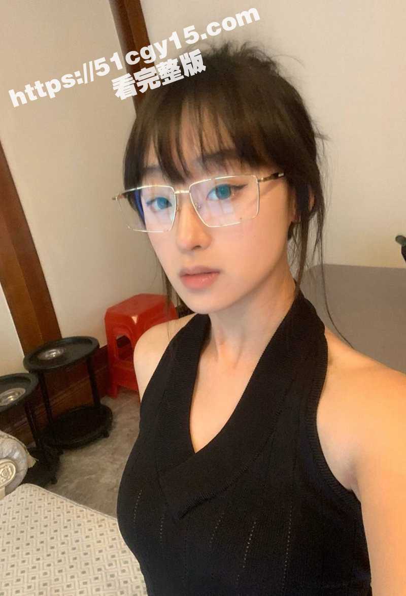 SMMSMM约炮视频 (3)
