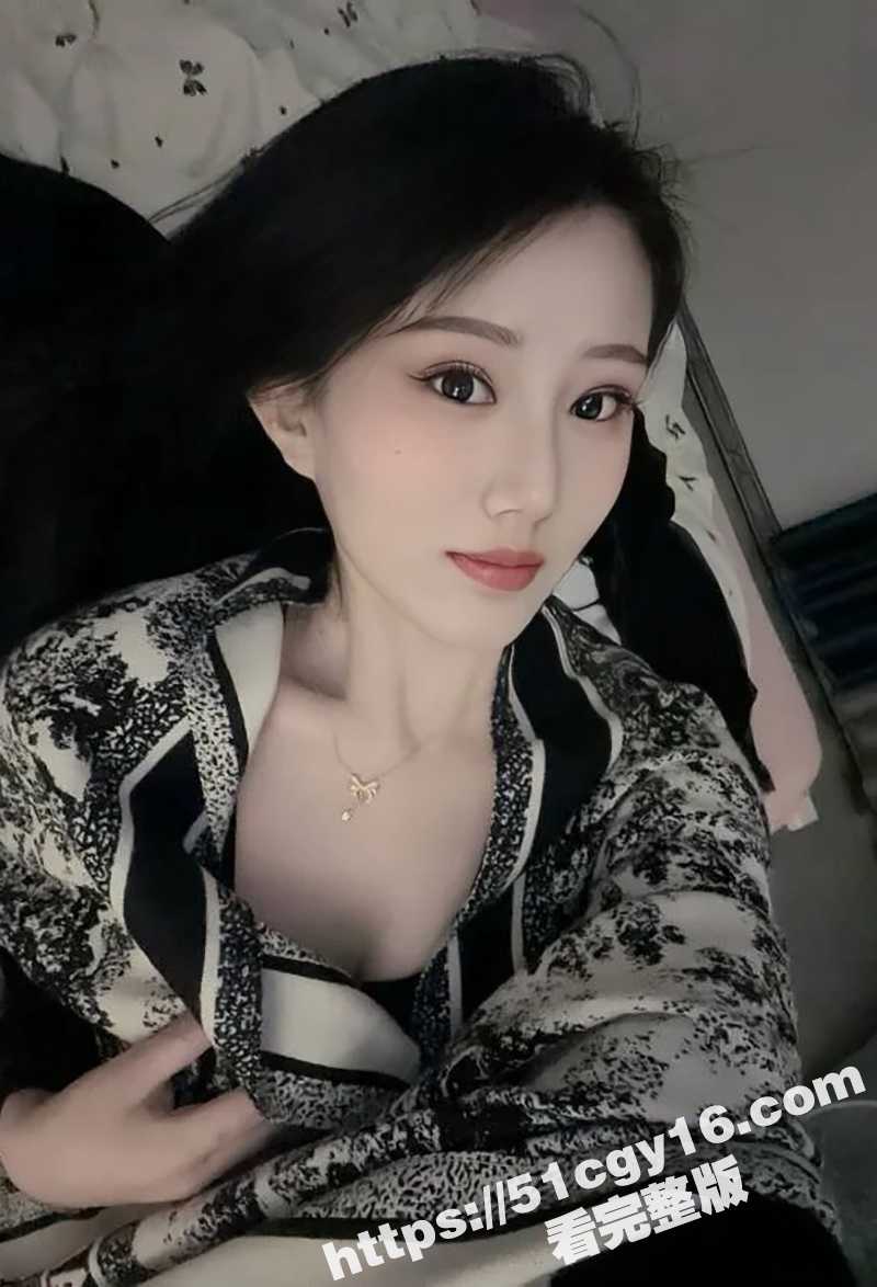 表姐乱伦视频 (2)