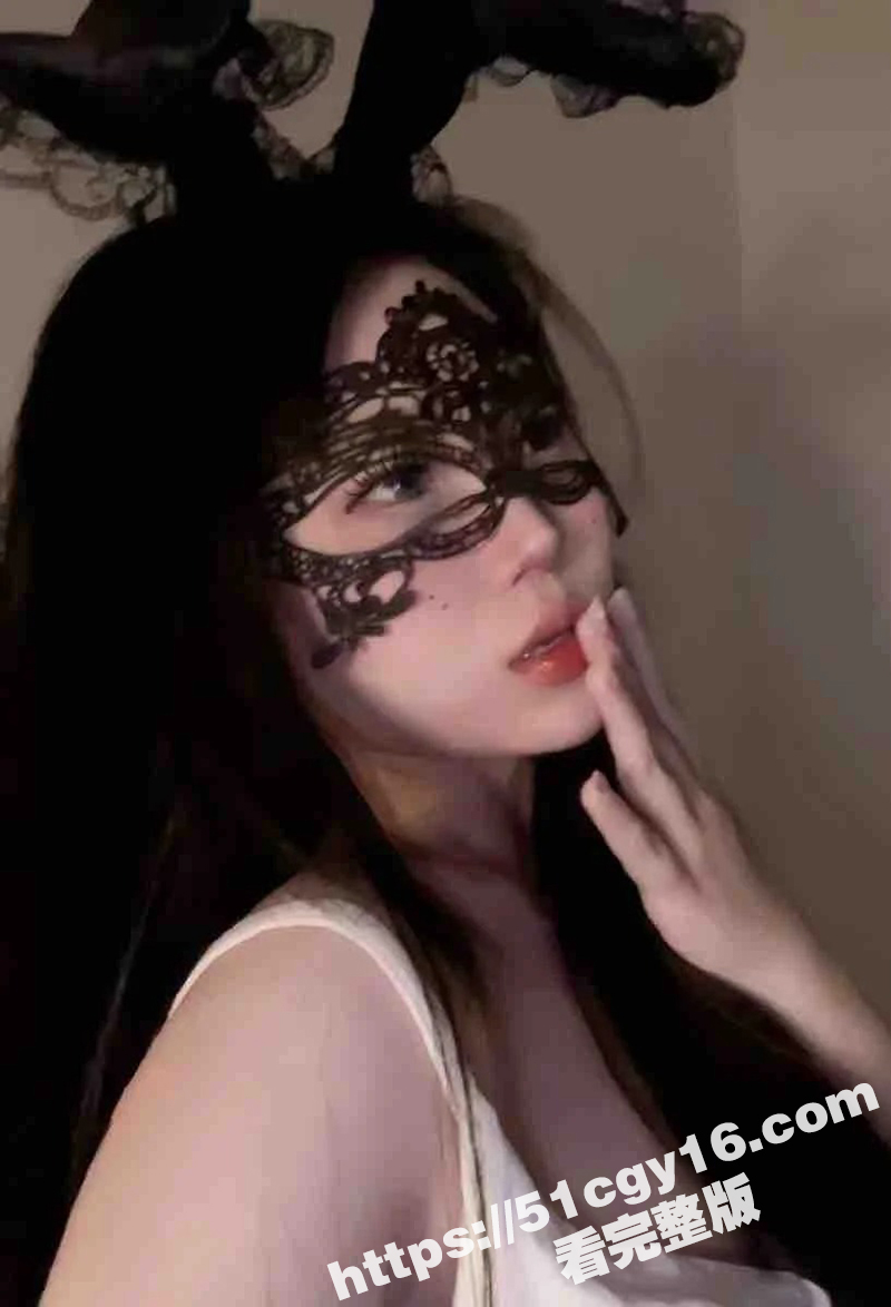 萱萱自慰视频 (4)