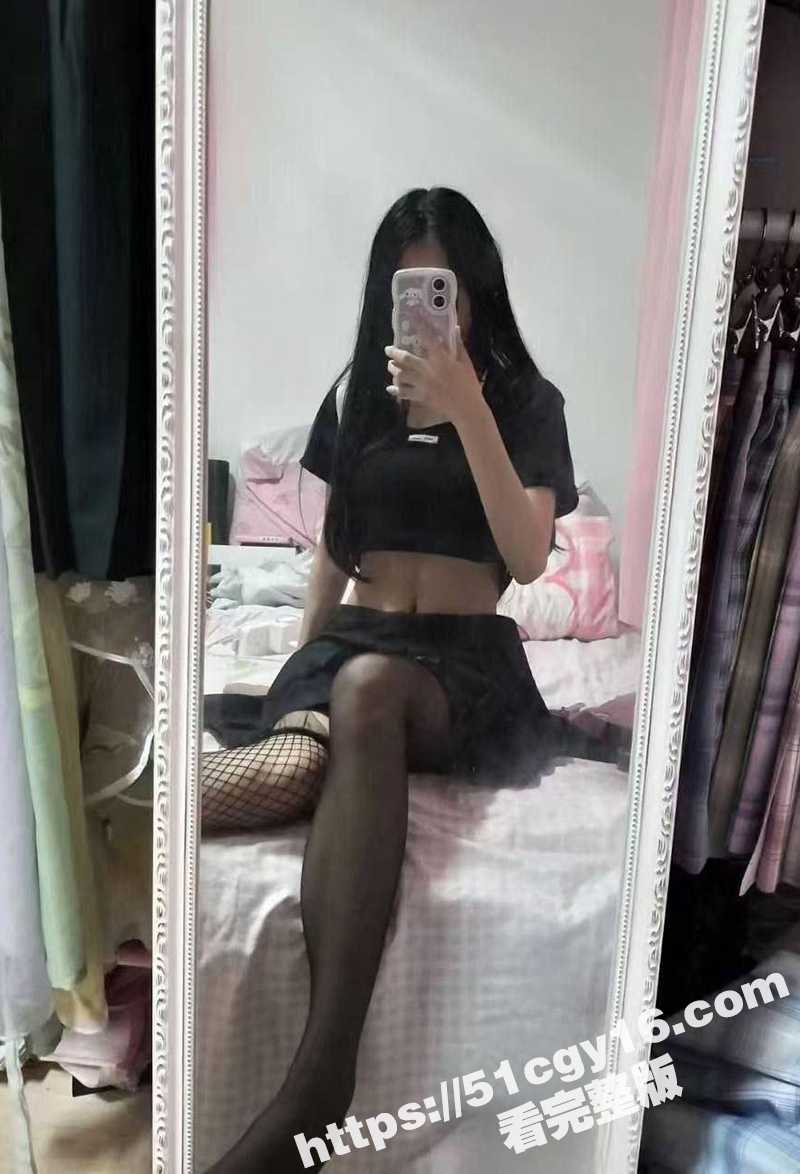 刘嘉渝做爱视频 (3)