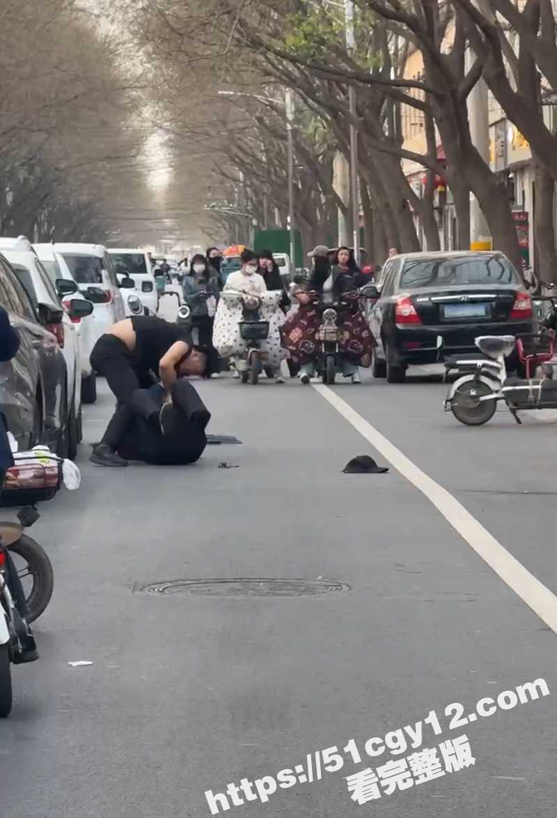 为小三殴打父母 (5)