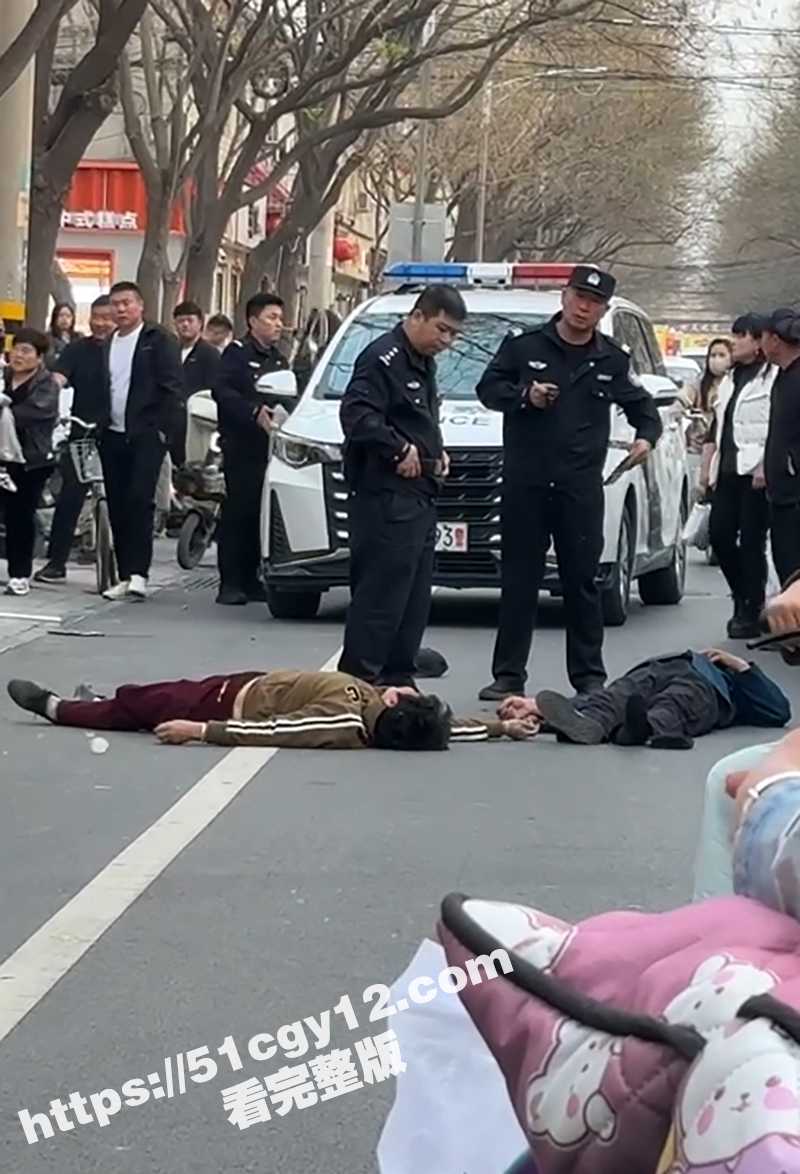 为小三殴打父母 (8)