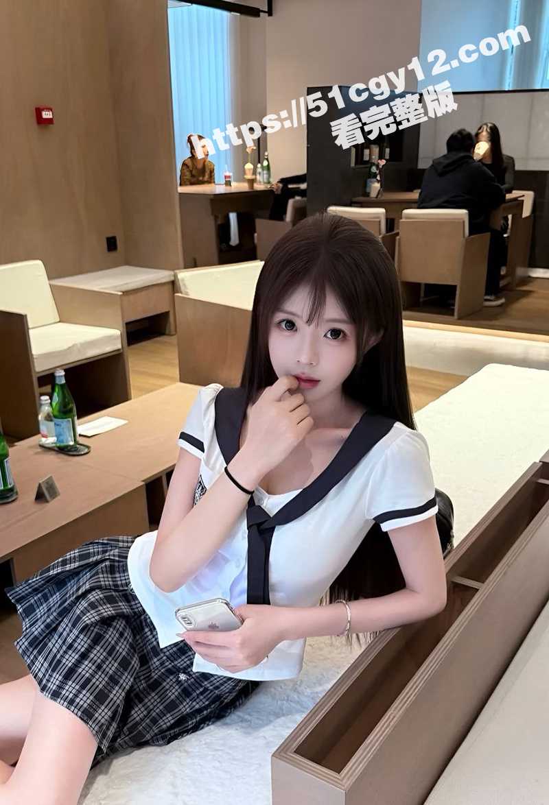 电竞女神诺一萌约炮视频(7)
