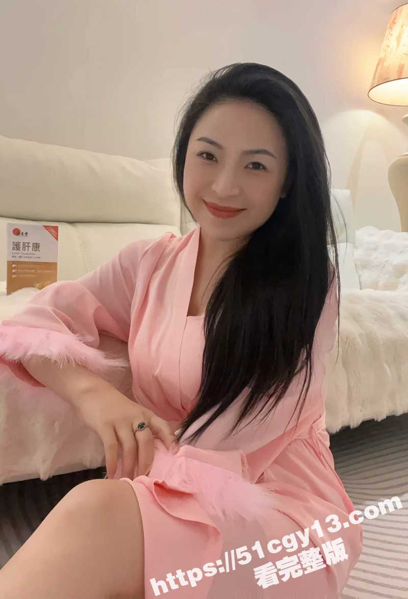 母子乱伦视频 (4)