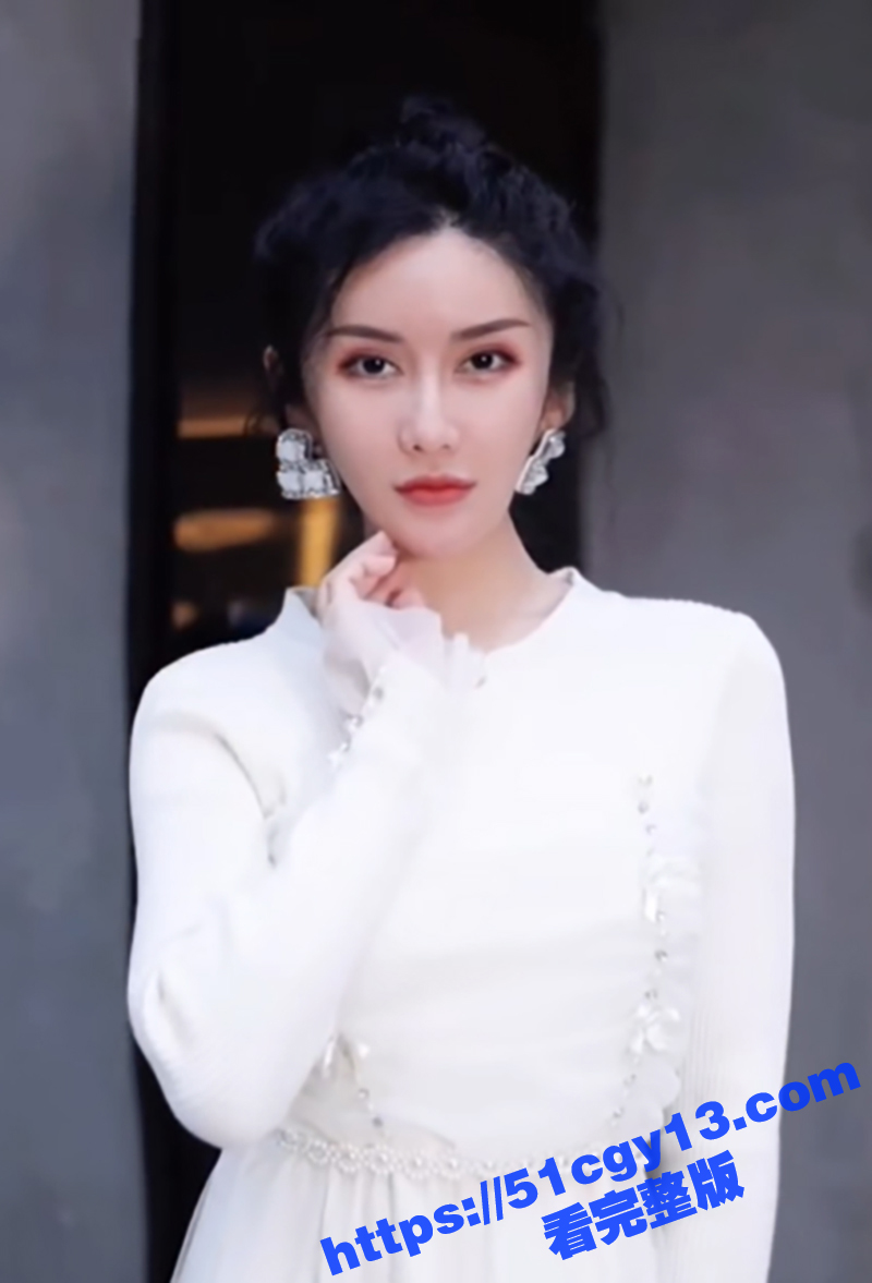妮可形体舍宾自慰视频 (3)
