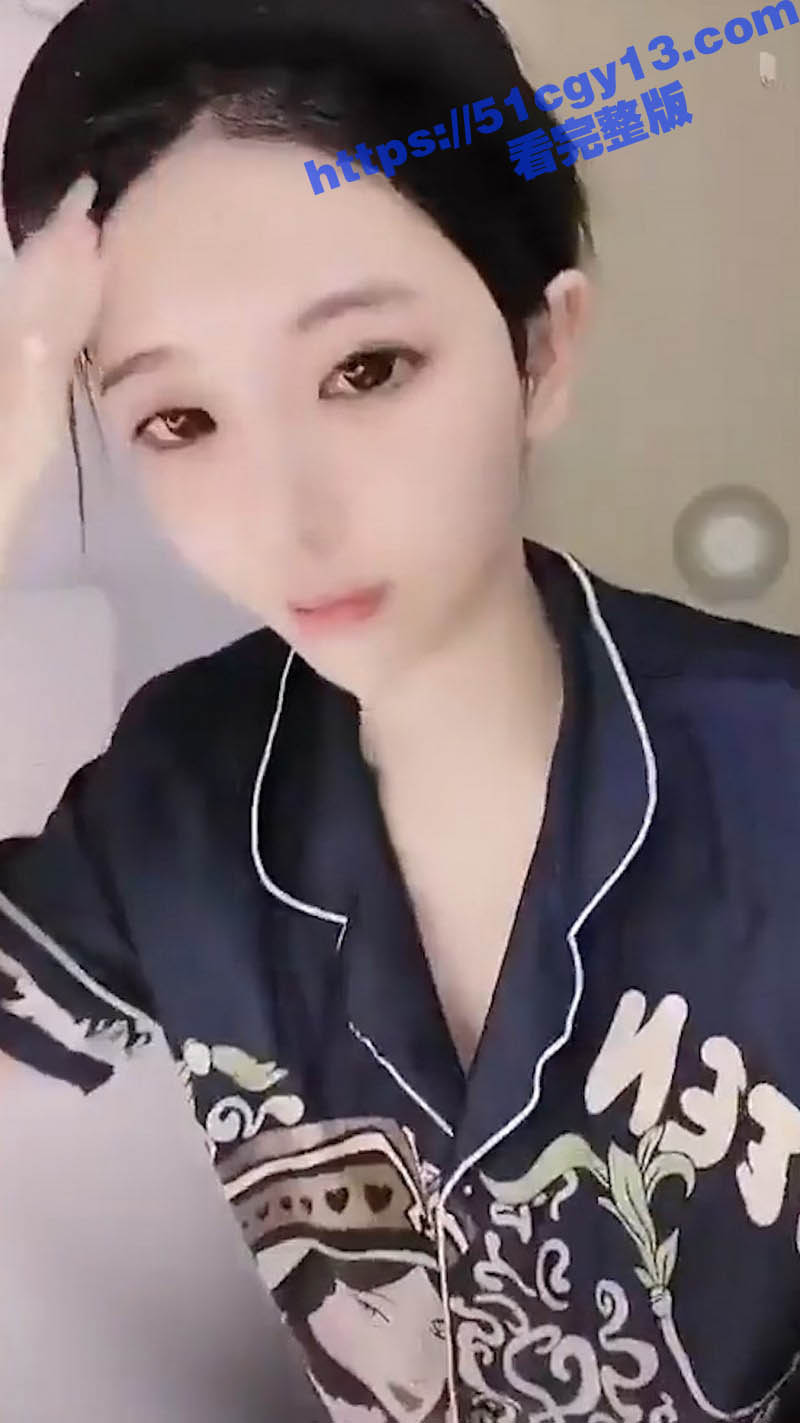 1 (9)