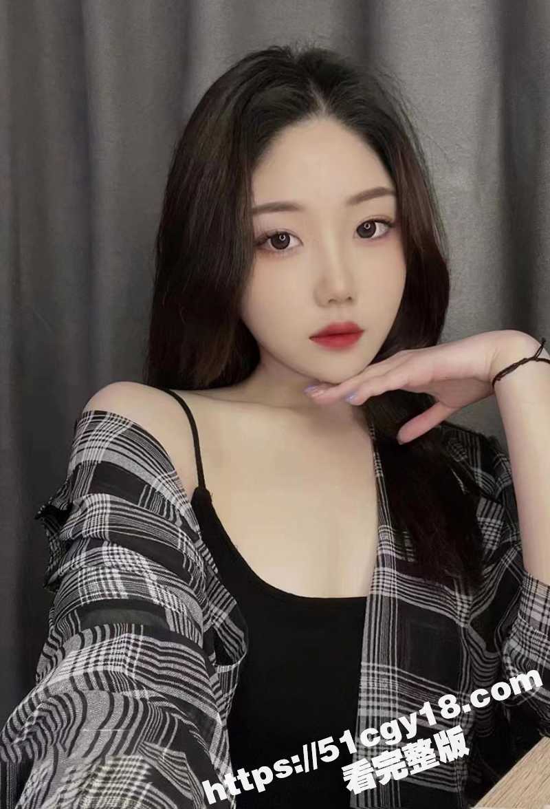 刚结婚就偷吃的绝美少妇 被肥胖猪男约到酒店无套狂干 偷拍视频流出 对白十分的淫荡刺激！