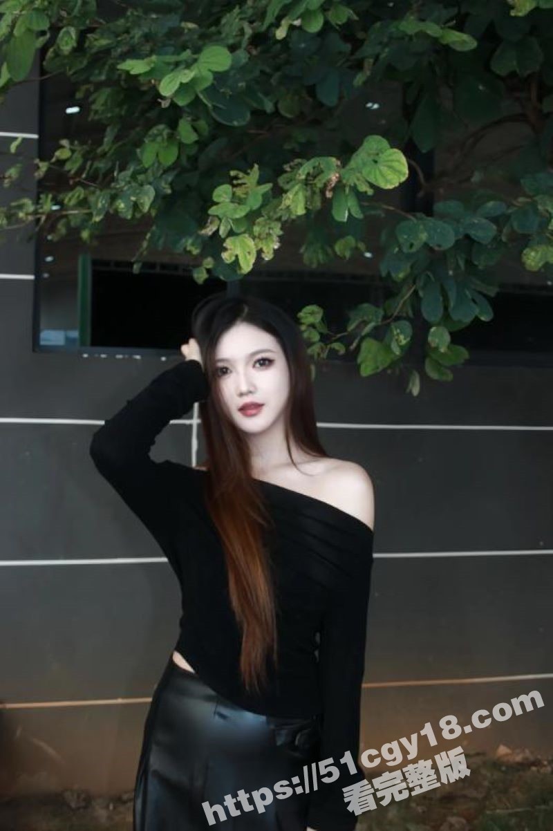 1 (8)