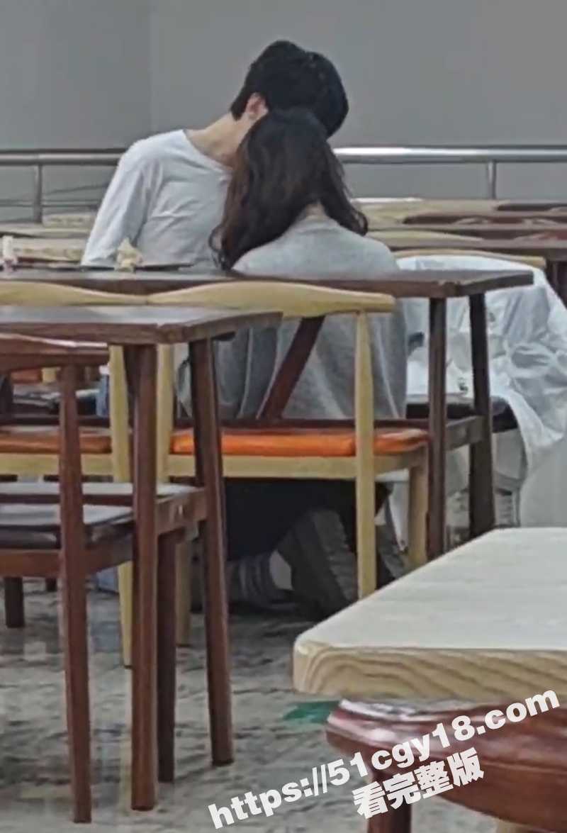 大学生不雅视频 (2)