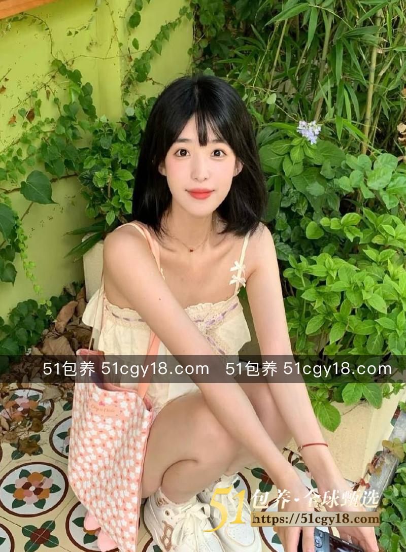 51包养 高端外围 | W2CS042501 长沙21岁温柔D奶妹妹 乖巧懂事 质量保真 假一罚十