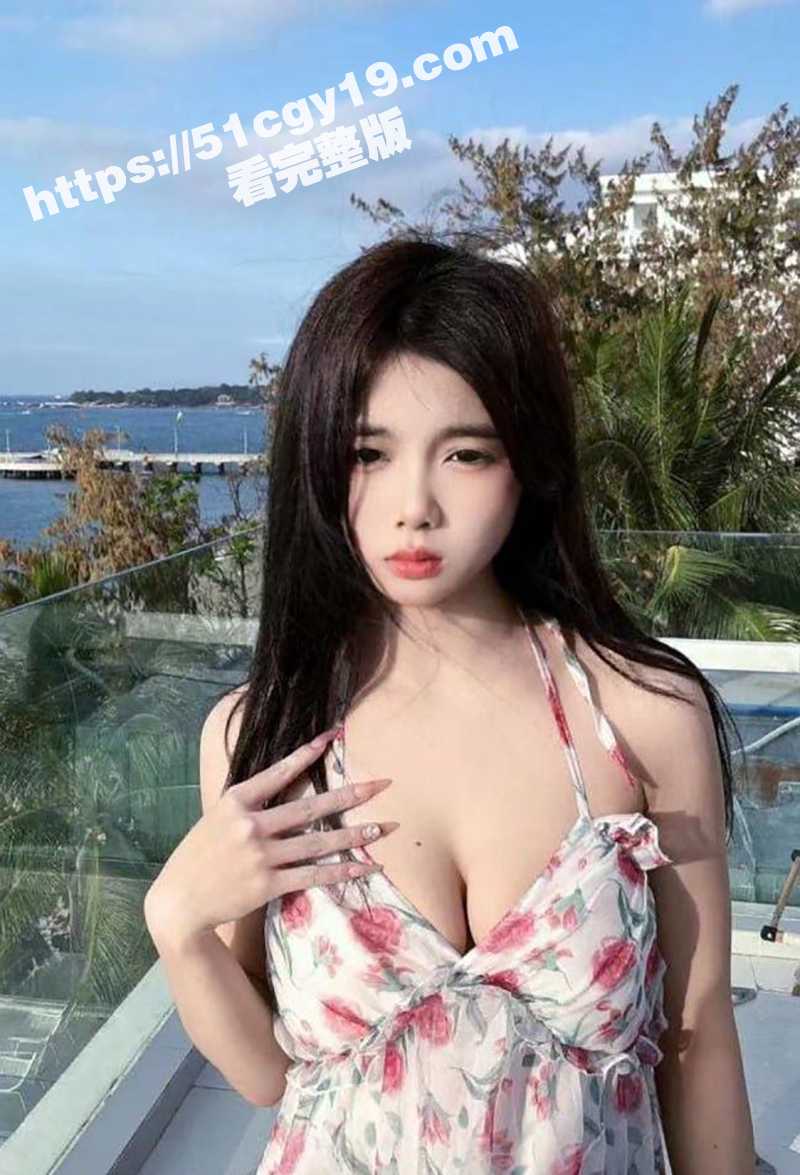 漳州清纯小嫩妹 吴欣 被曝当外围！客户偷录性爱视频流出 巨乳尤物撅臀被操的淫叫求饶！