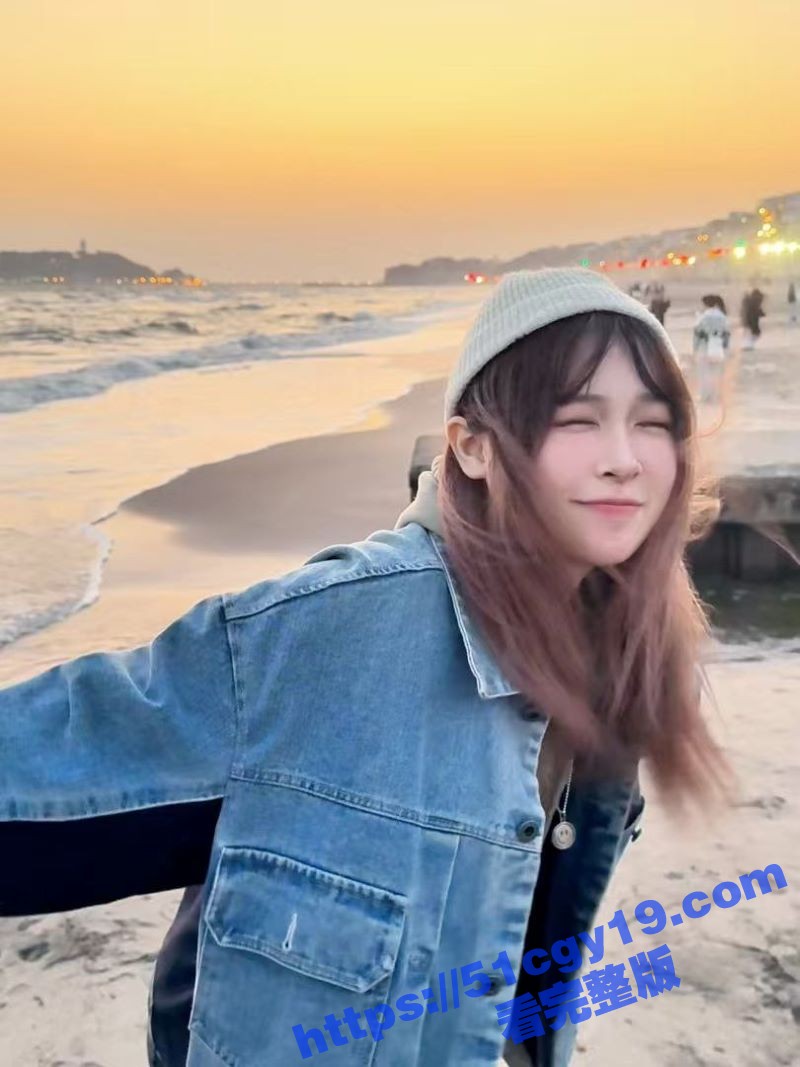 陈萱心约炮被偷拍视频流出！笑容清纯却暗藏骚劲 脱光后骑乘扭腰 紧致蜜穴夹得炮友爽到不行！