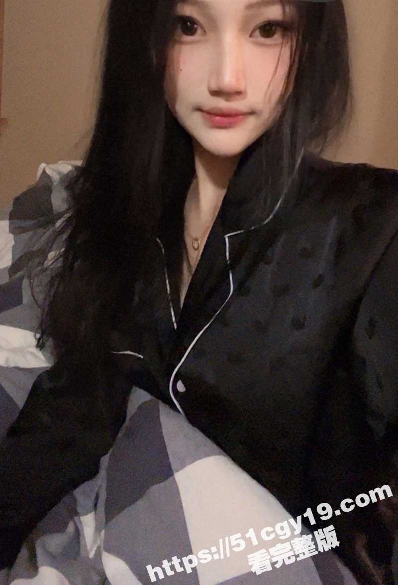 长沙职业技术学院校花 郭蔓琳 不雅视频流出！校园女神沦为母狗 被怼穴拍下流精淫片 ！