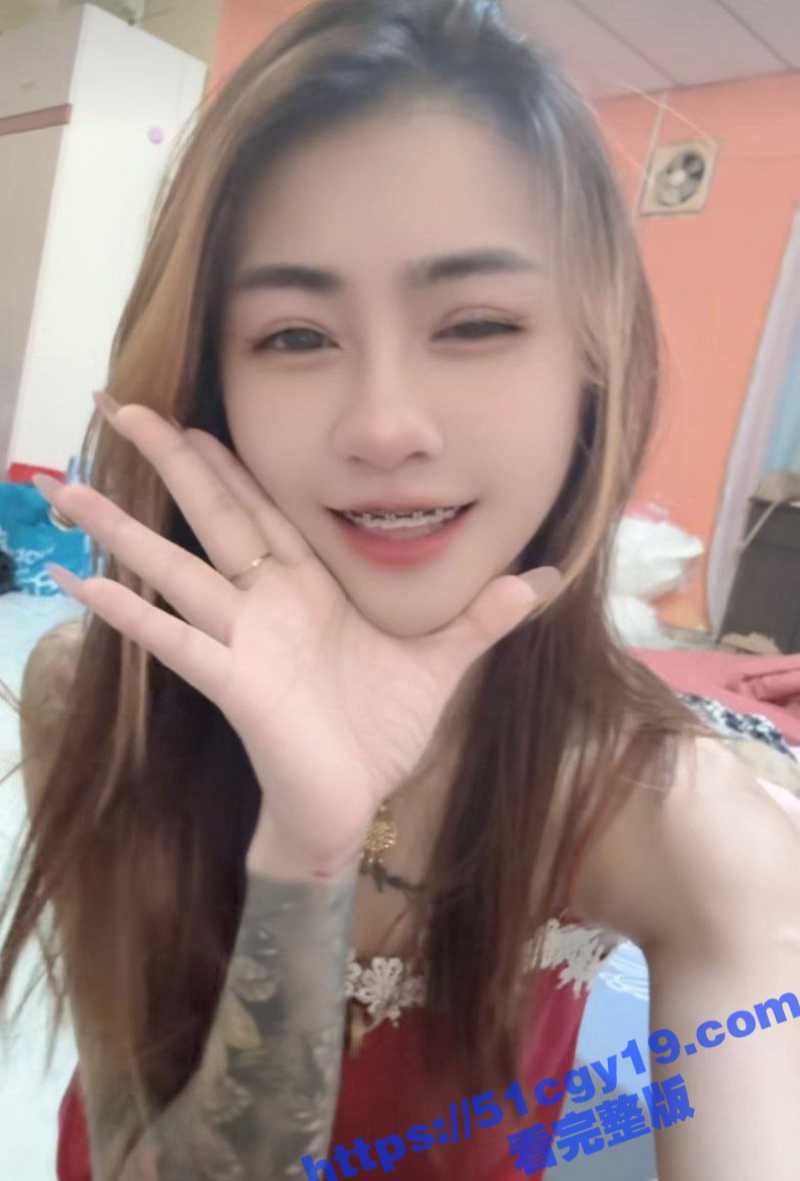 马来西亚精神小妹为挽回前男友 发裸照自慰视频 没想到前男友竟把做爱视频曝光！