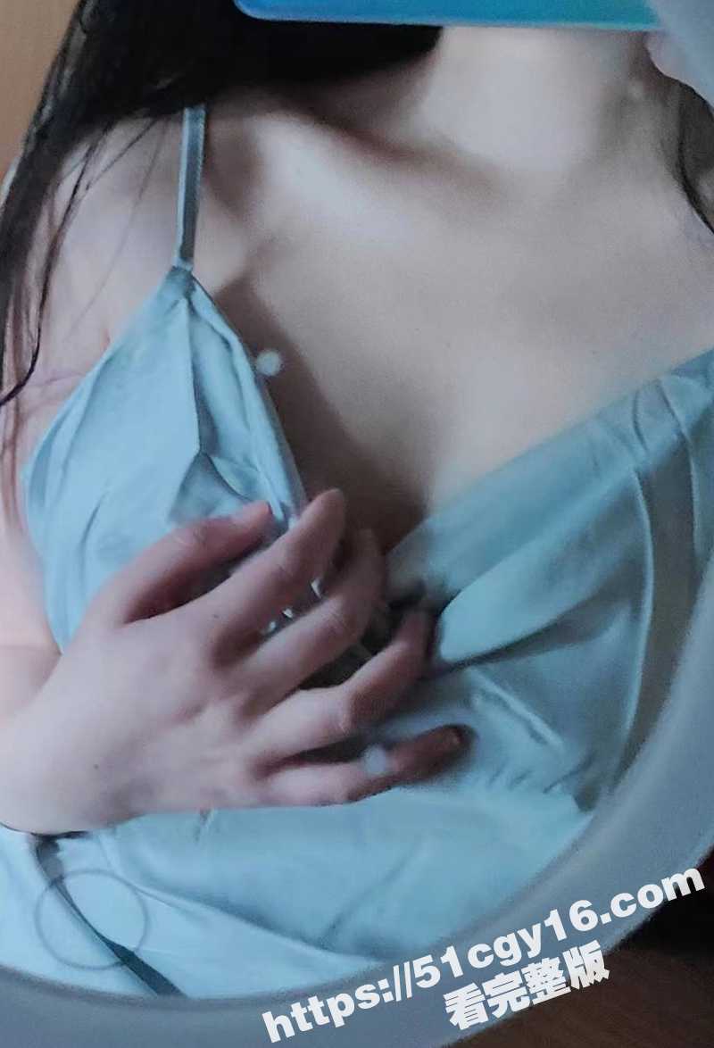 少女自慰视频 (8)