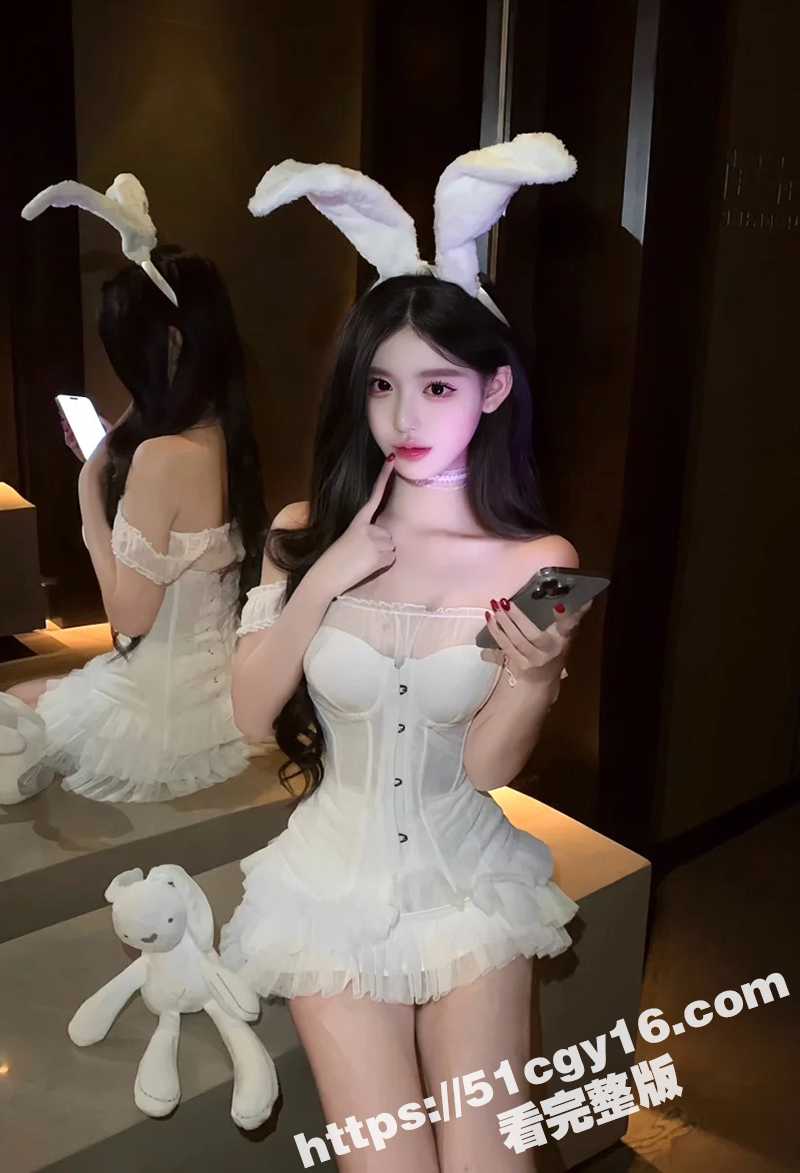少女自慰视频 (2)