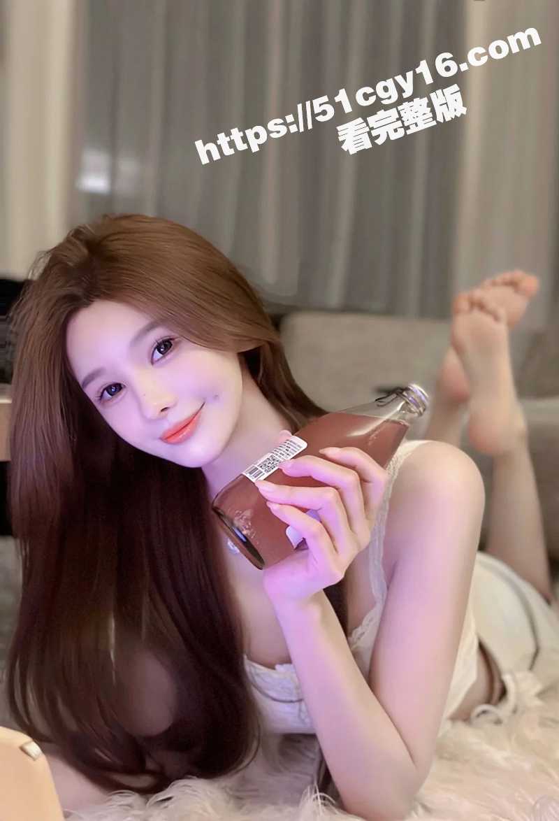 刘子蜜蜜蜜自慰视频 (2)