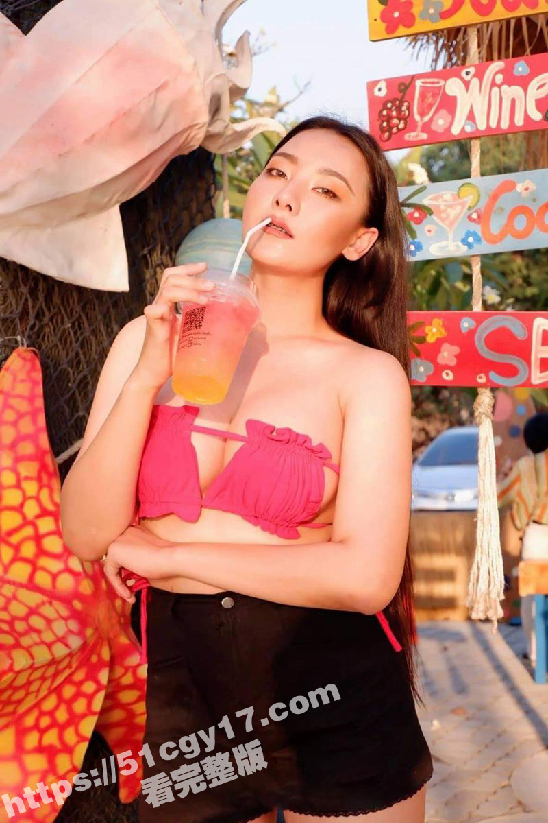 台湾已婚少妇 将可心 与情夫激情性爱视频流出 上位骑乘36G豪乳被暴力揉搓 全程浪叫不断！