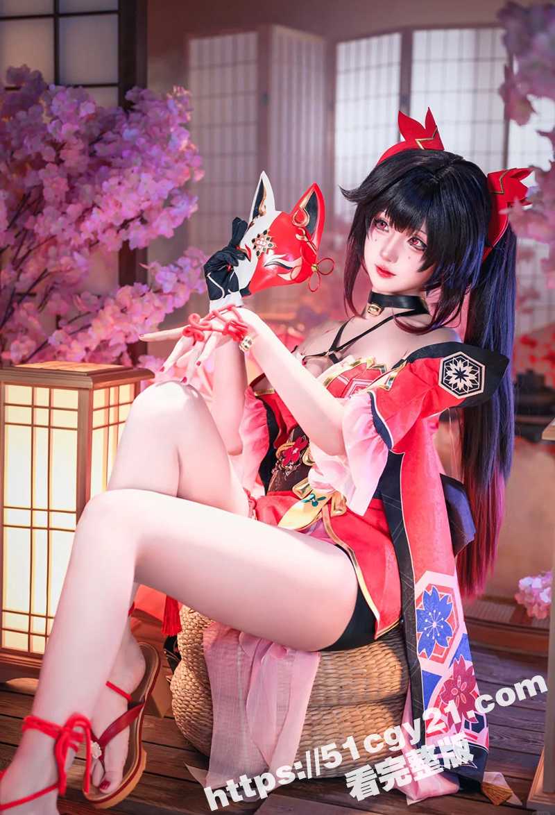武汉KK COS花火自慰视频 (3)