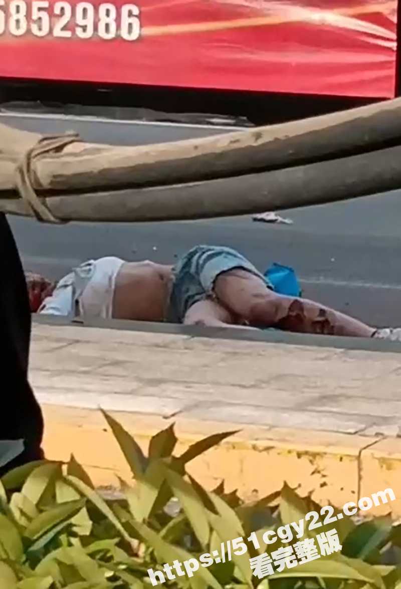 滕州特大交通事故 (7)