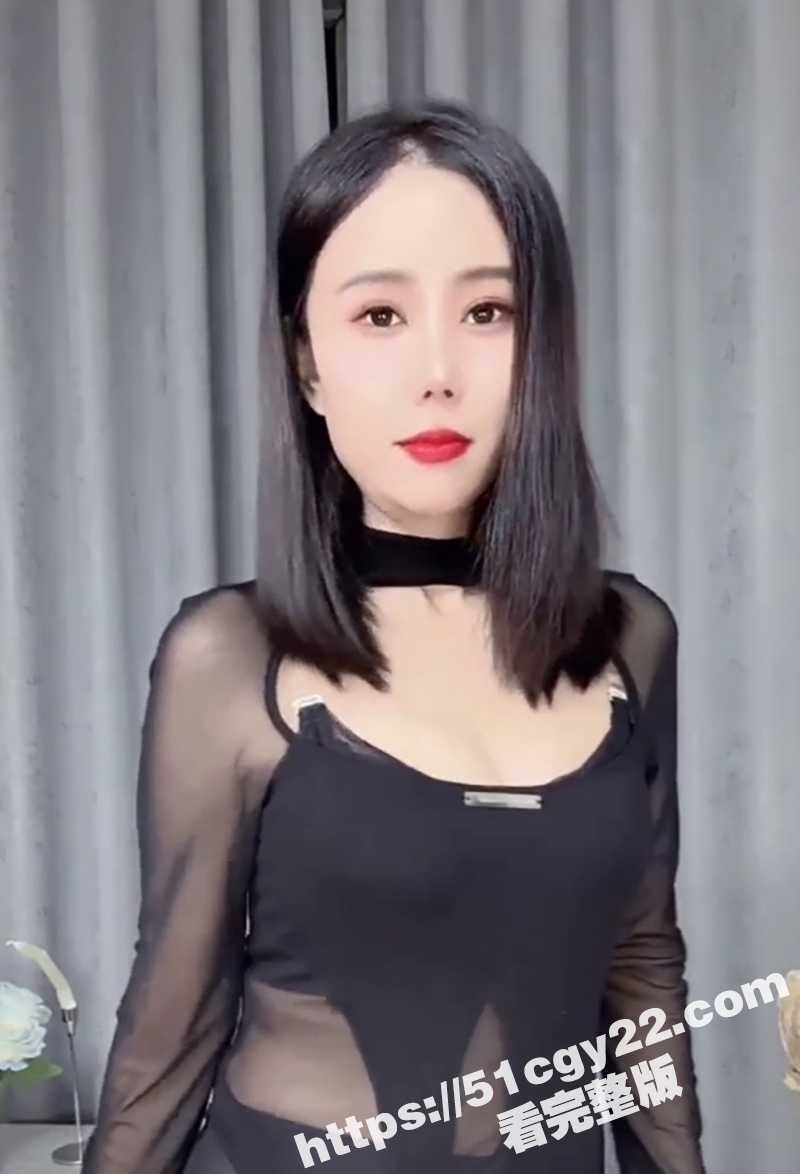 七姐自慰视频 (2)