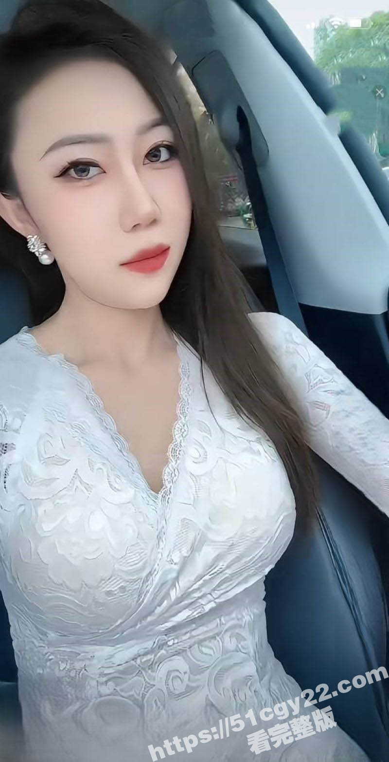 1 (2)