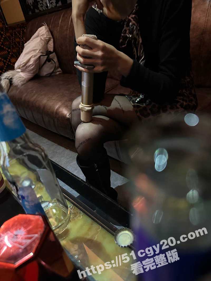 姐夫酒水当润滑油爆操小姨子（4）
