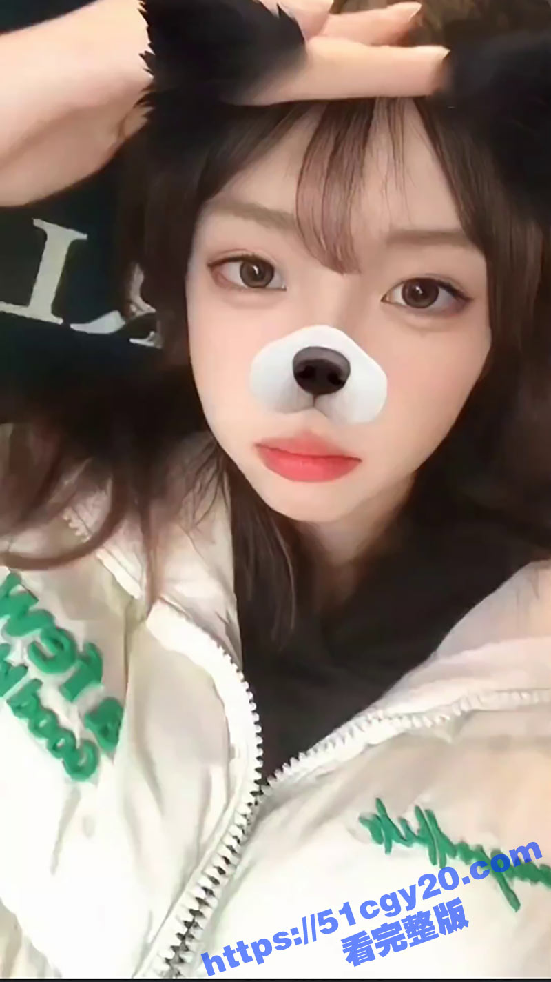 清纯反差学生妹性爱视频流出 M属性白嫩巨乳小母狗 床上十分放得开 渔网黑丝口塞调教 做爱眼神超级勾人！
