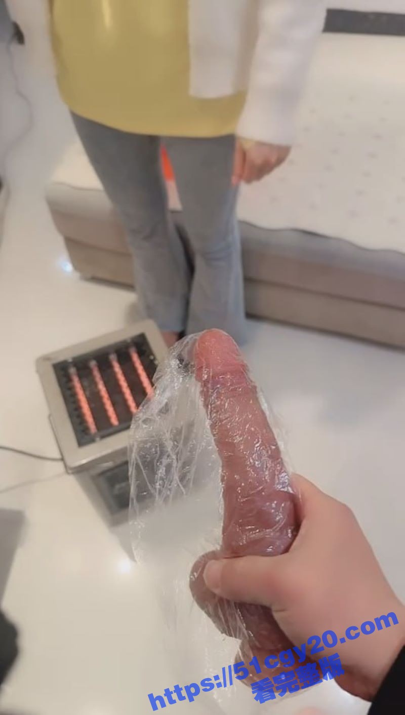 1 (2)