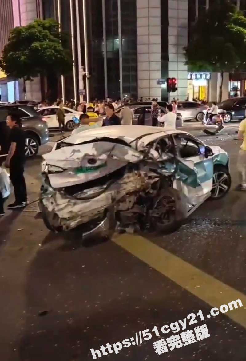 福州车祸视频 (5)