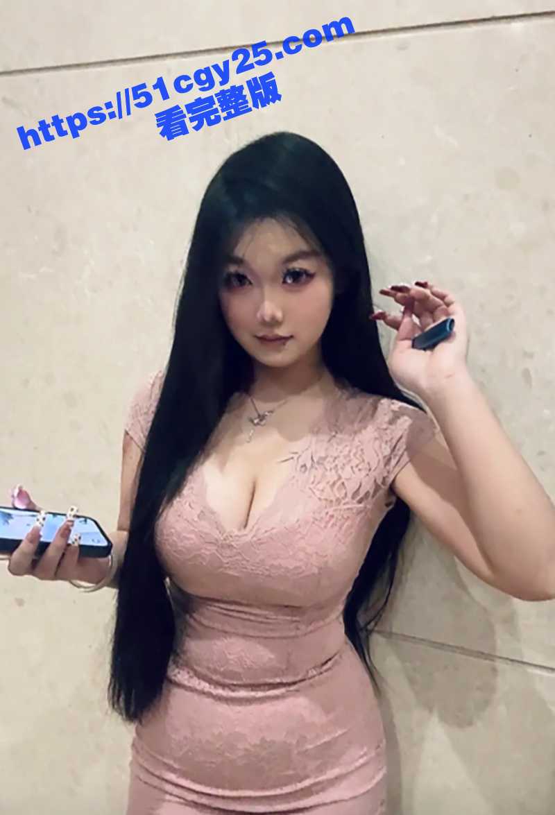反差巨乳网红格格巫自慰定制福利视频3拷贝