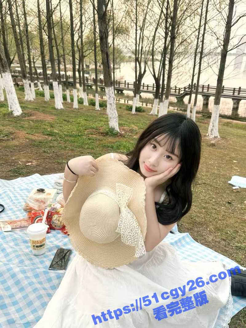 湖南大学王梦姝穿开裆黑丝被后入03