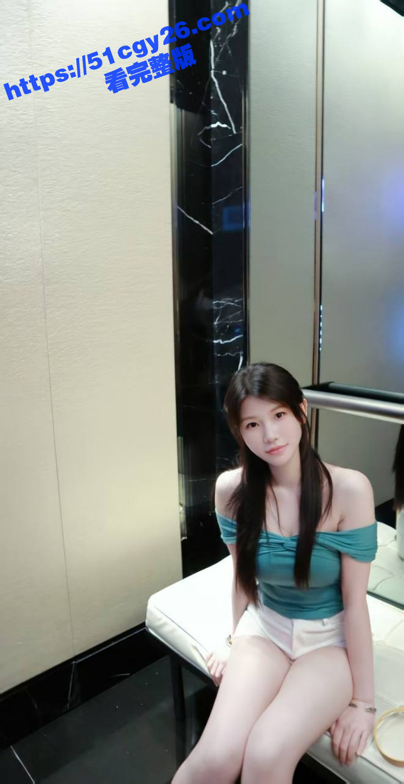 湖北人妻萧红为老公委身领导车震被内射04