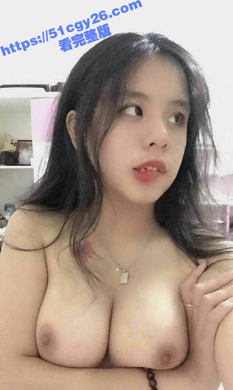 大眼巨乳妹小夏 3