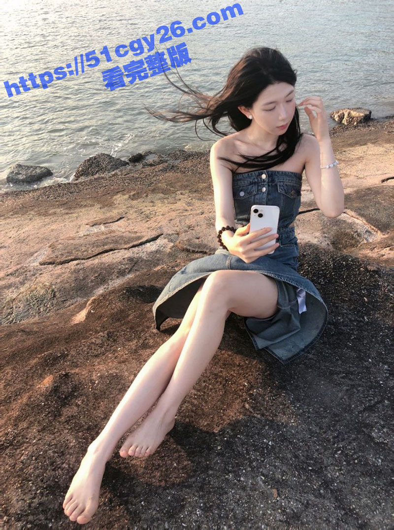极品反差美女 天才妙娃种子 露出大赏 与姐妹全裸露脸拍摄 白虎一线天粉穴无比诱人 妥妥的榨精神器！