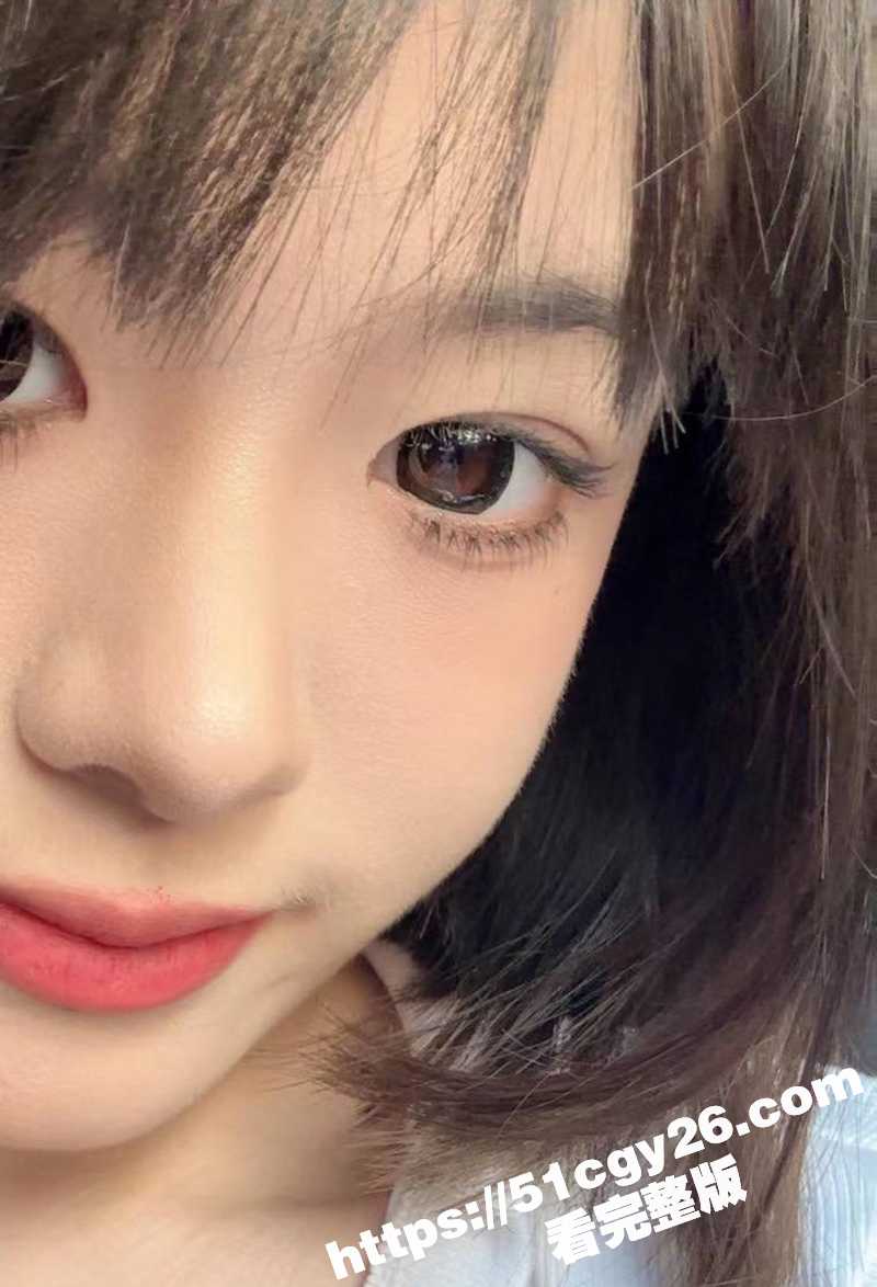河南20岁大二学生妹 做爱视频分手后被渣男曝光 穿开档丝袜无套爆操 狗爬调教全程骚话不断！