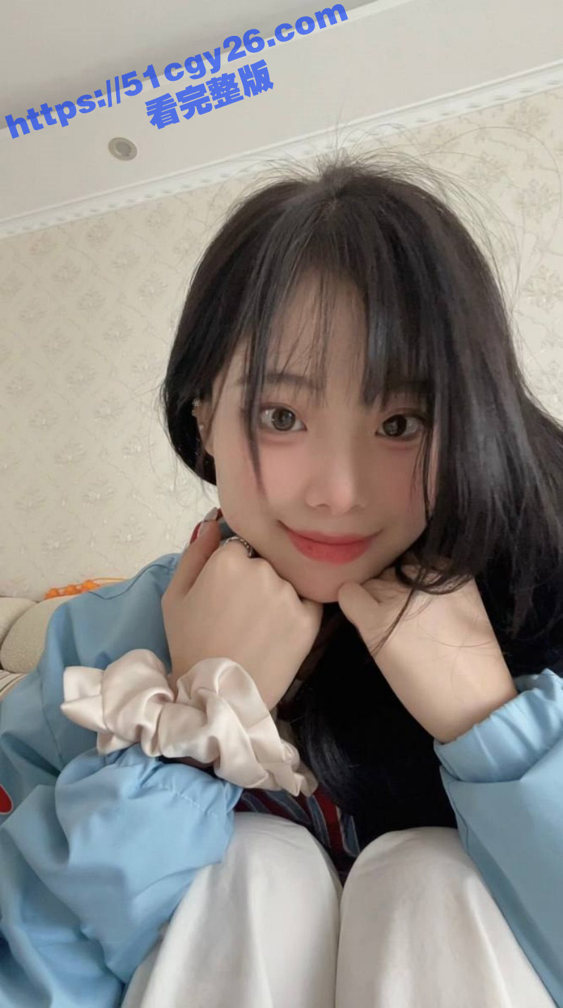 富二代fKabuto约炮23岁甜美小网红03