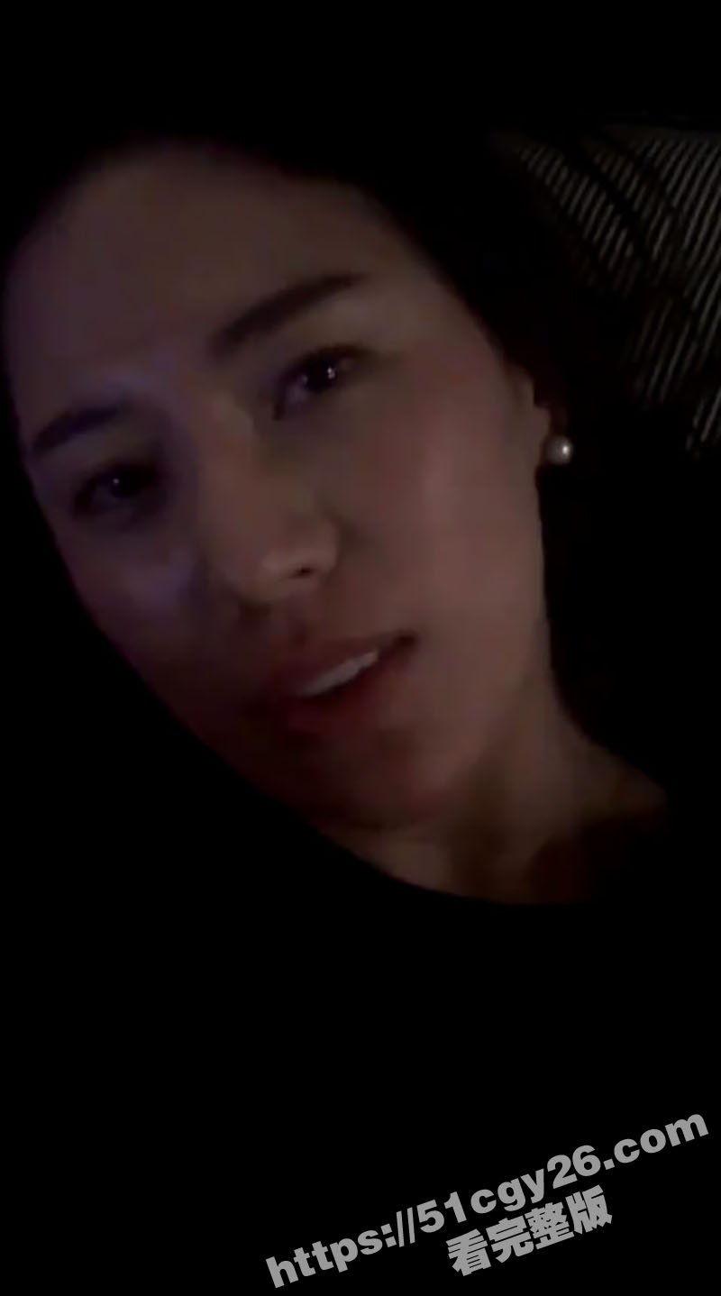 大奶高颜值美女和男友做爱私拍2
