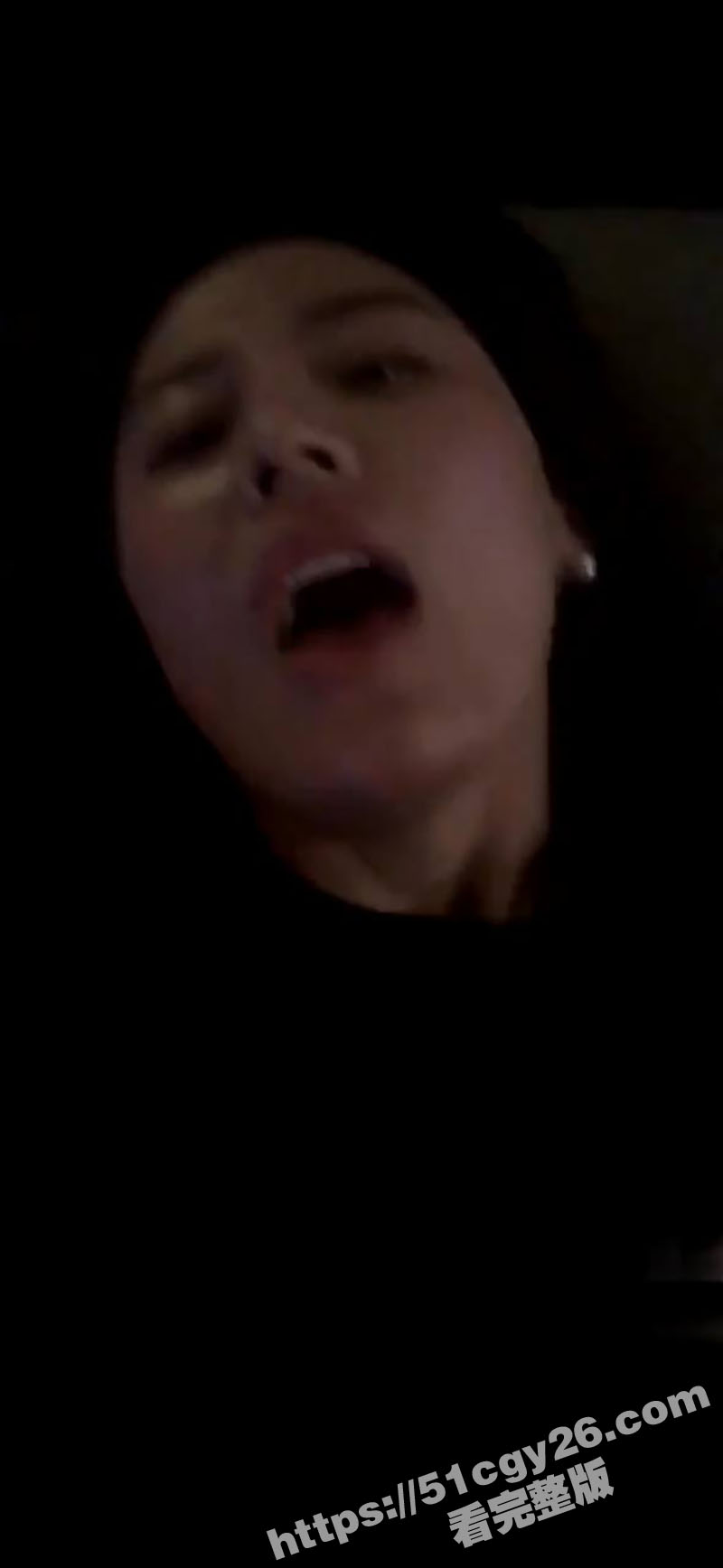 大奶高颜值美女和男友做爱私拍4